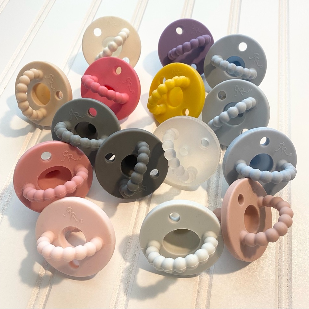 Rose & Ryan Cutie PAT Pacifier Bundle